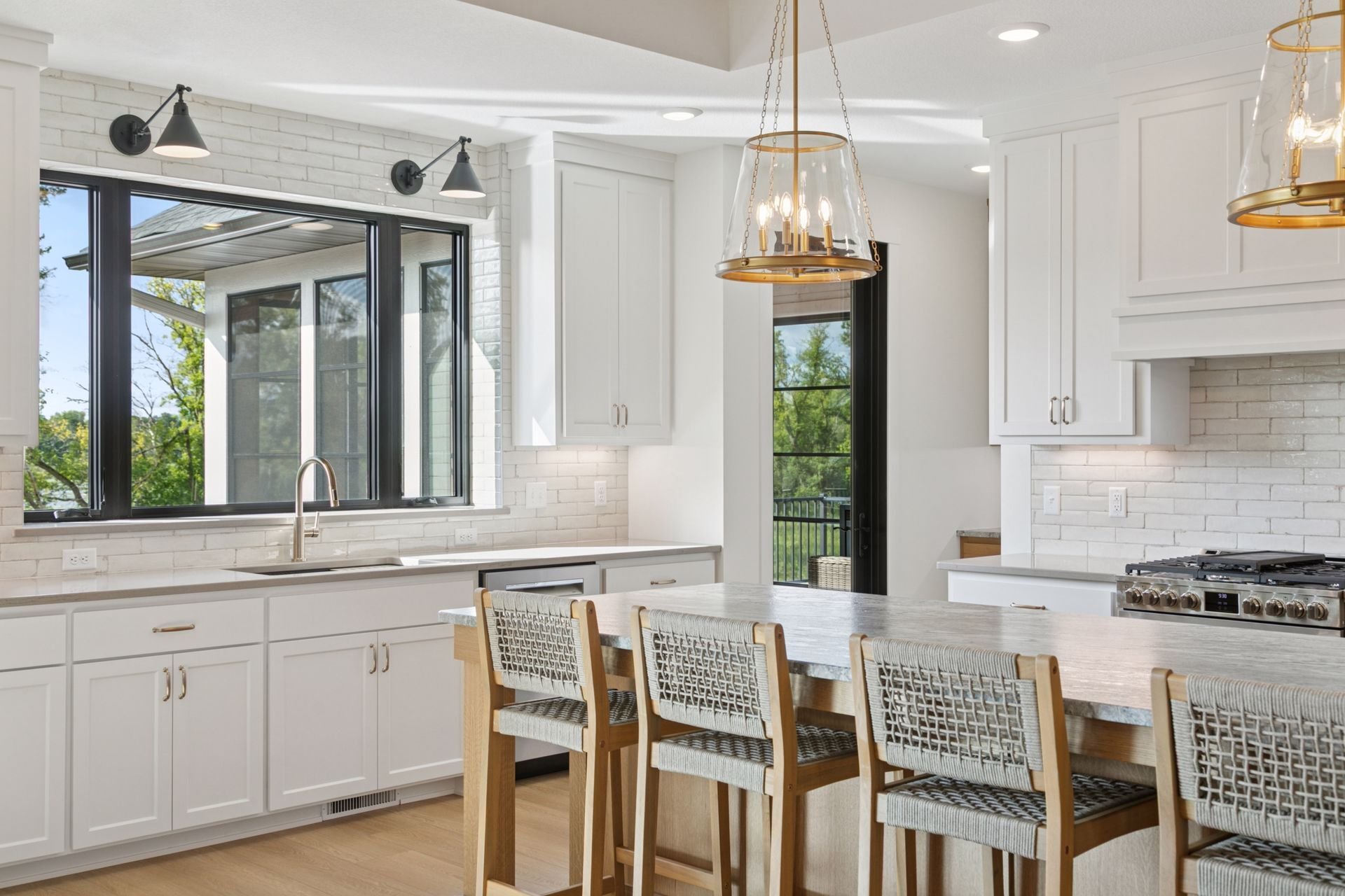 1184 North Shore Drive - Spacecrafting - 0016-1