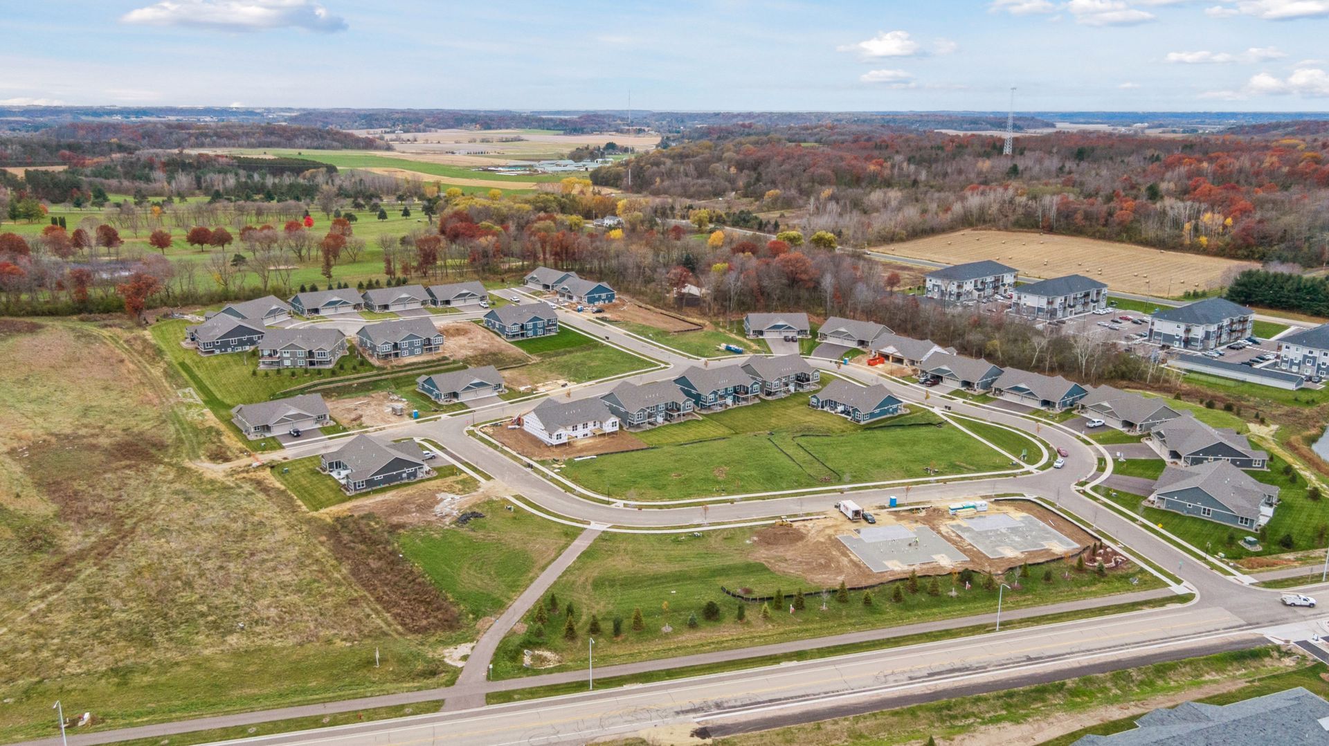 2987 Thompson Drive - Spacecrafting - 0010 2987 Thompson Drive - Spacecrafting - 0010